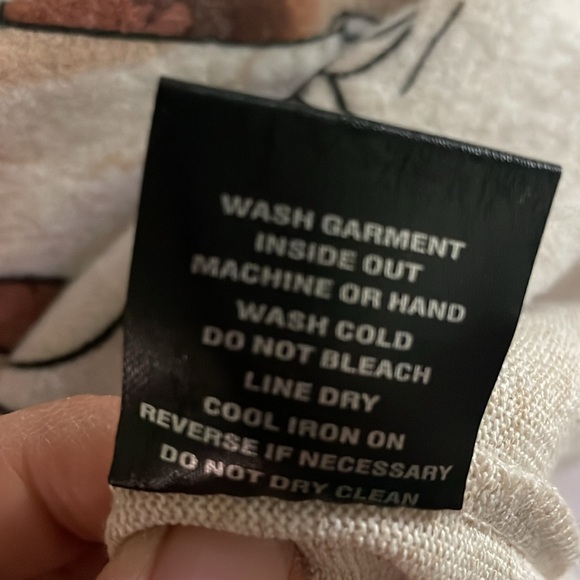 Love + Lace Cream Paris Graphic Cozy Sweater Top Size Small sequins soft cute - Picture 7 of 12